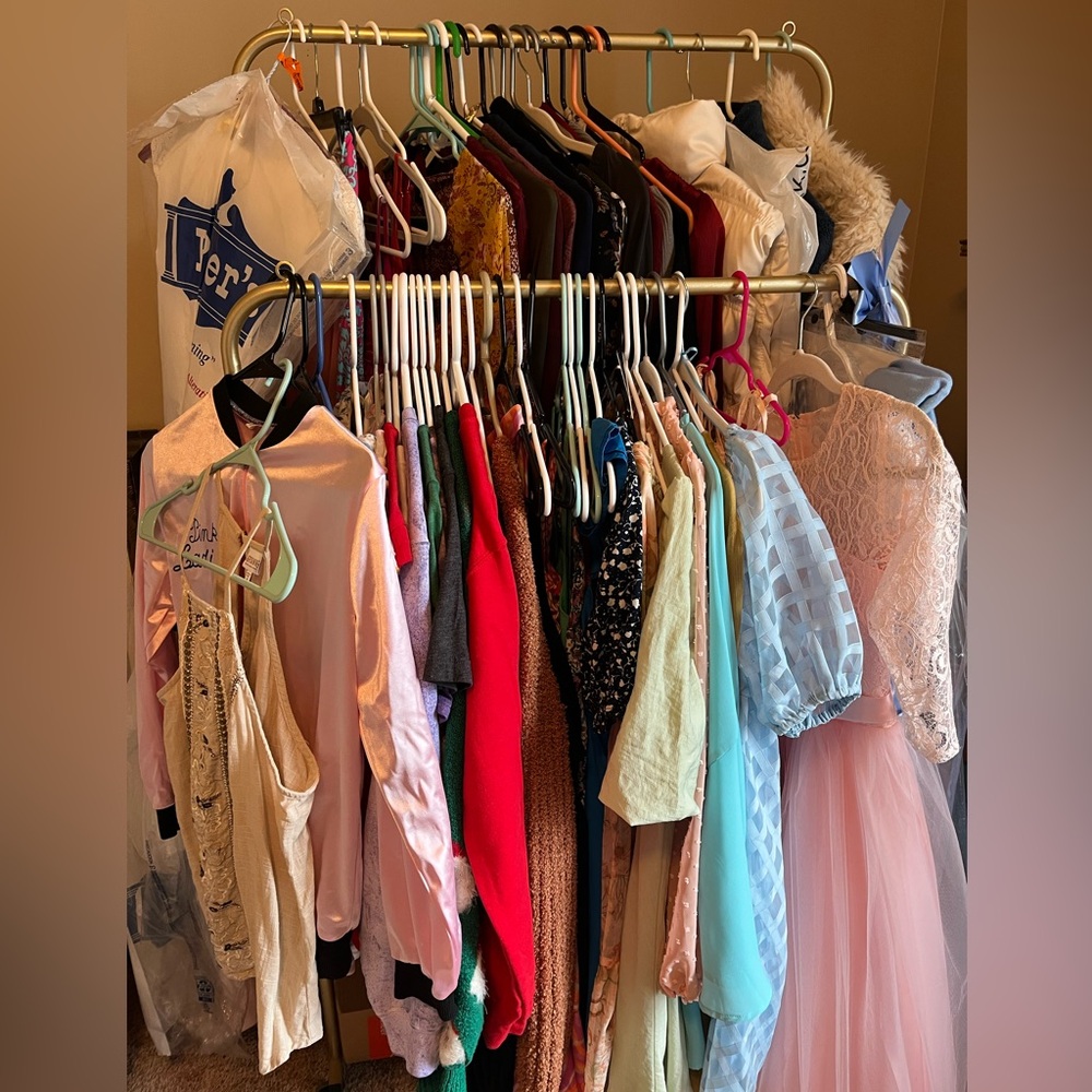 MAJOR Closet Clean Out!!!